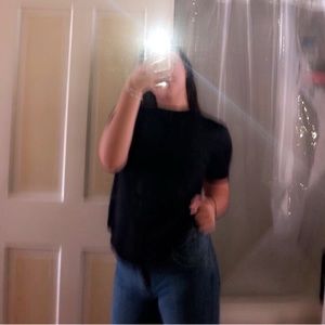 Meet your Posher, Daniela